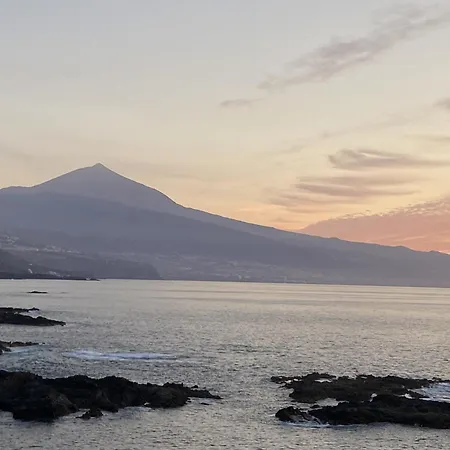 Manolo Pris, En El Mar, Teide Con Piscina Natural *