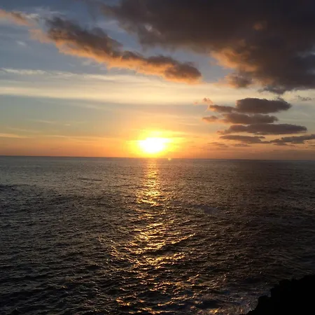 Manolo Pris, En El Mar, Teide Con Piscina Natural *