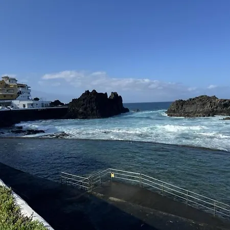 Manolo Pris, En El Mar, Teide Con Piscina Natural El Pris