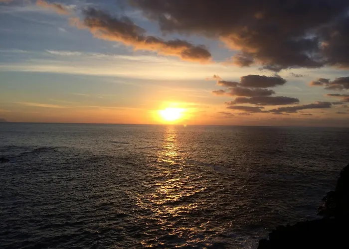 Manolo Pris, En El Mar, Teide Con Piscina Natural *