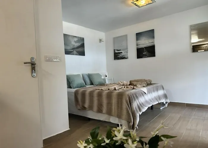 Manolo Pris, En El Mar, Teide Con Piscina Natural Apartman El Pris