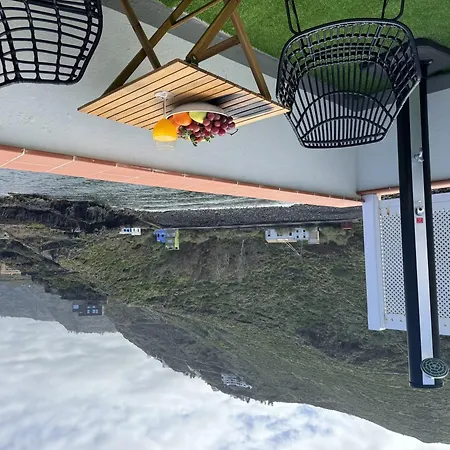 Manolo Pris, En El Mar, Teide Con Piscina Natural